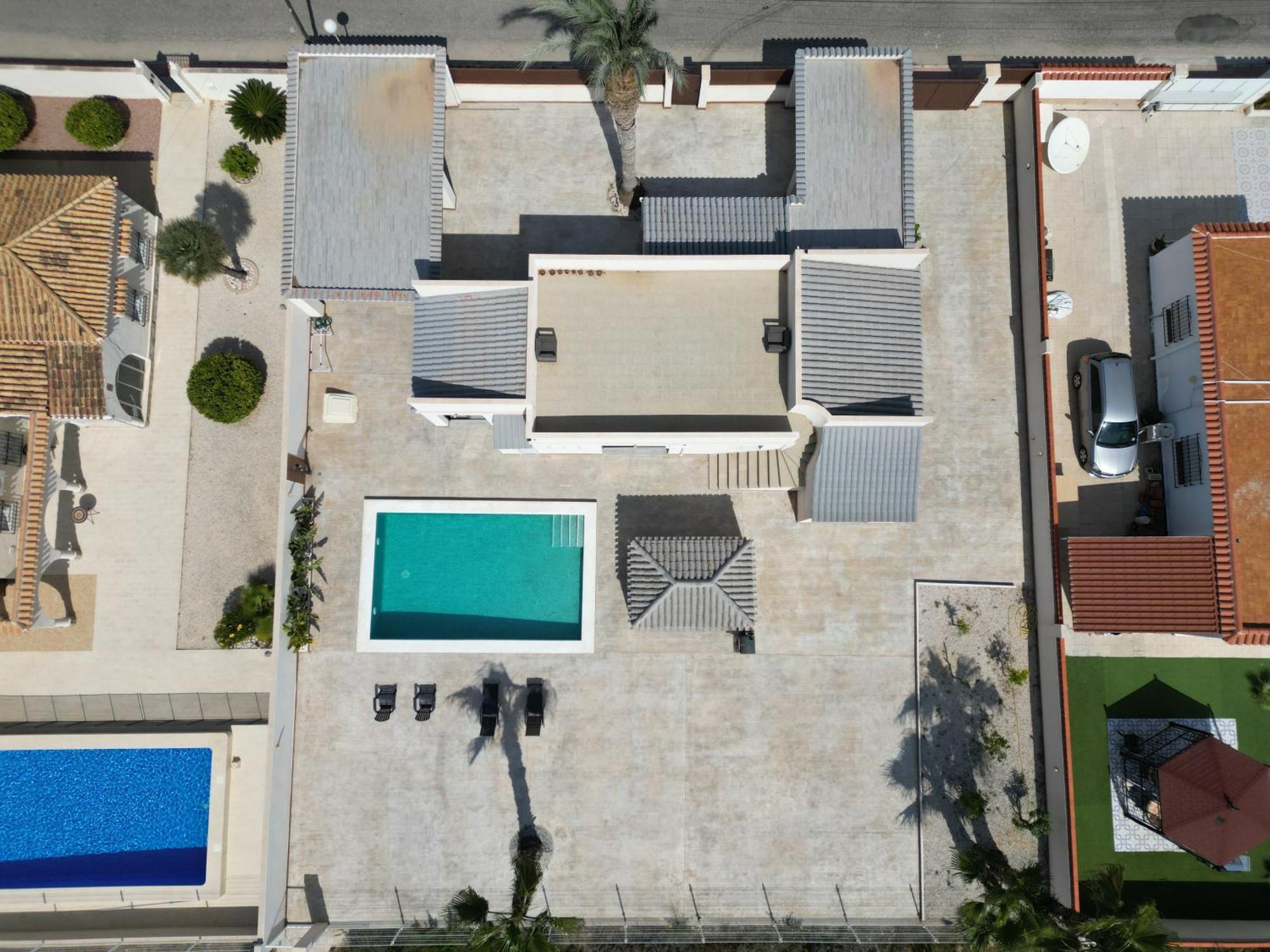 Pink Lagoon Villa 또레비에하 외부 사진